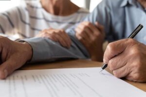 Những đối Tượng Không được Làm Chứng Lập Di Chúc