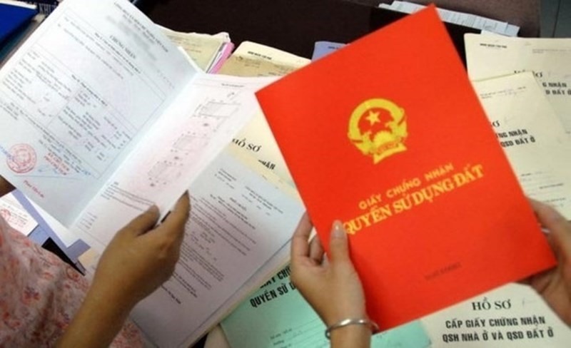 Trình tự thủ tục thu hồi Giấy chứng nhận đã cấp không đúng quy định pháp luật
